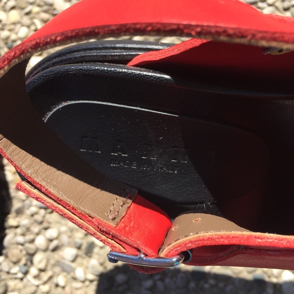 Marni Crossover Fussbett leather sandals red sz 35 - Picture 2 of 8